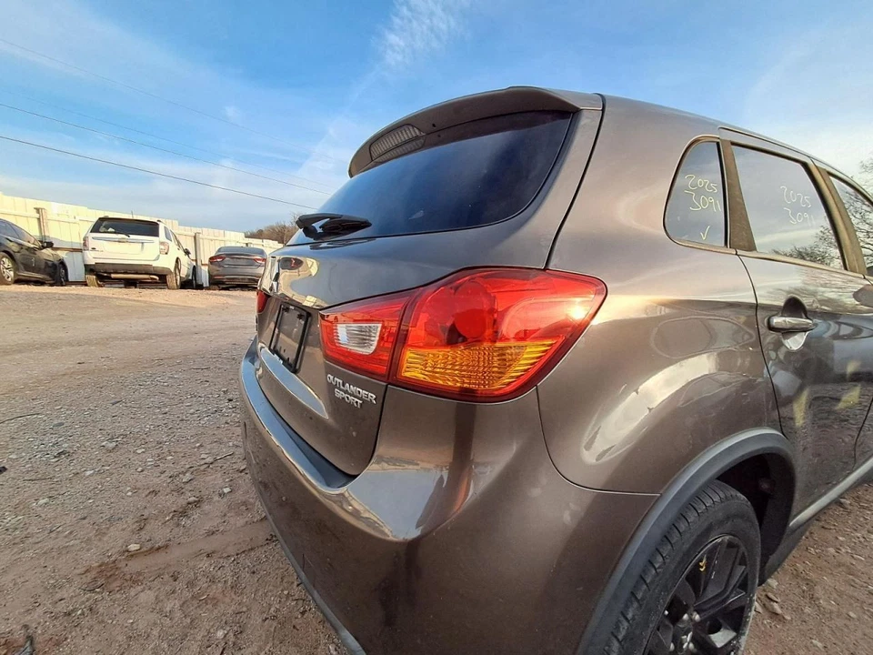 Alternator Fits 11-23 OUTLANDER SPORT 2667774 - Image 4 of 4