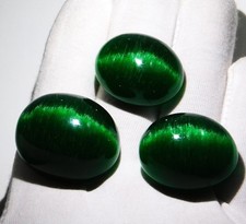 Natural 282.90 CT Chrysobery Beautiful Cabochon Cut Green Cats Eye Gemstone Lot
