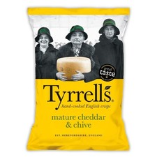 Tyrrells 40g Mature Cheddar & Chive Crisps