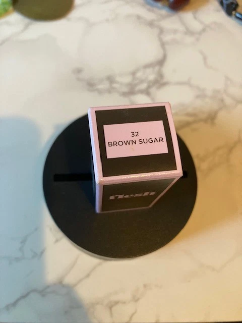 Revlon ~ Flesh Beauty Firm Thickstick  Foundation Shade # 32 Brown Sugar .16 oz - Image 2 of 4