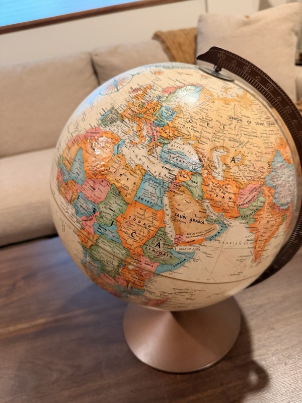 Replogle Tabletop World Globe Rotating Antique Style Metal Base MPN 4703