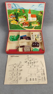 FAMA GAMES TOYS WOOD TOWN VILLAGE CASE VINTAGE NEW DEADSTOCK (COMPLETE?)