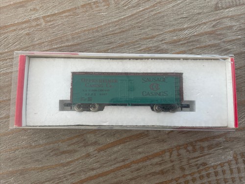 Sekisui Con-Cor Spur N Modell 1357 Wurstkühlschrank Kastenwagen Rarität mit Karton NOS | Zustand: New