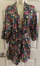Victoria s Secret Vintage GOLD LABEL Floral 100 SILK Robe Kimono Size S/M