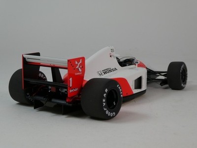 Autoart McLaren Honda MP4/6 Ayrton Senna World Champion 1991 Japan