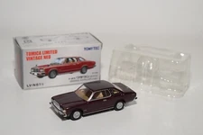 A94 1:64 3 INCH TOMICA TOMY VINTAGE LV-N61B TOYOTA CROWN 2DOOR HT MIB