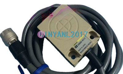 1PCS Omron V600-H11 Photoelectric Switch V600H11 10M New
