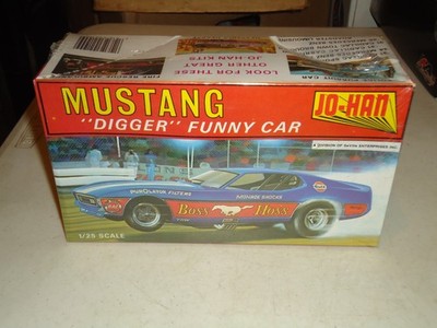 1/25 JOHAN MUSTANG DIGGER FUNNY CAR KIT SEALED