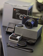 LEICA X Vario Typ 107 16MP Camera Leica Vario Elmar 28-70mm Lens