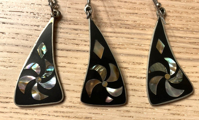 Abalone Inlay Pendant and Dangle Earrings Black & Silver Made In Korea
