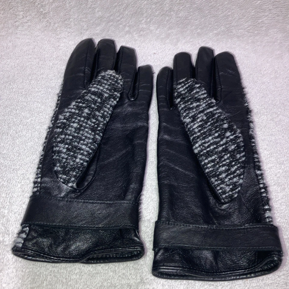 Calvin Klein Black Leather Tweed Fleece Lined Ladies Gloves Turnlock Detail Sz S - Image 4 of 4