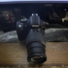 Nikon D3200 Digital SLR Camera 24.2MP Black w/ 55-200mm Lens