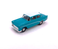 Brekina PKW Modell 1/87 H0 - Opel Rekord P1 grün / weiß Coupe Oldtimer
