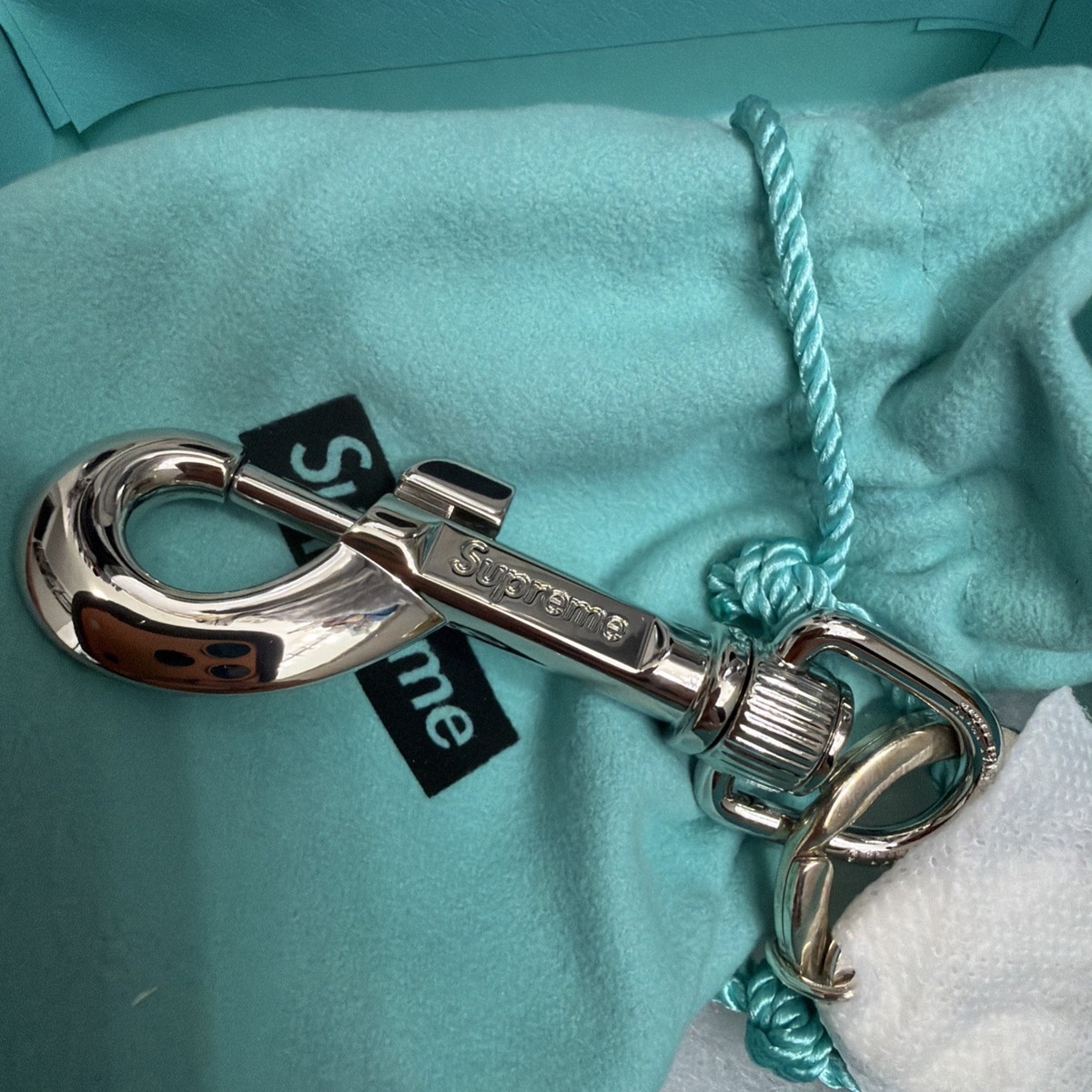 Supreme Tiffany & Co. Return to Tiffany Oval Tag Keyring. New | eBay