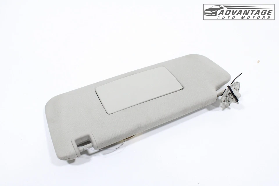 Chevrolet Colorado 2015-2022 techo delantero consola superior lado izquierdo parasol OEM Foto 4 de 4