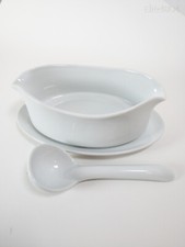 Porcelain Gravy Boat Set - Oven Microwave and Dishwasher Safe