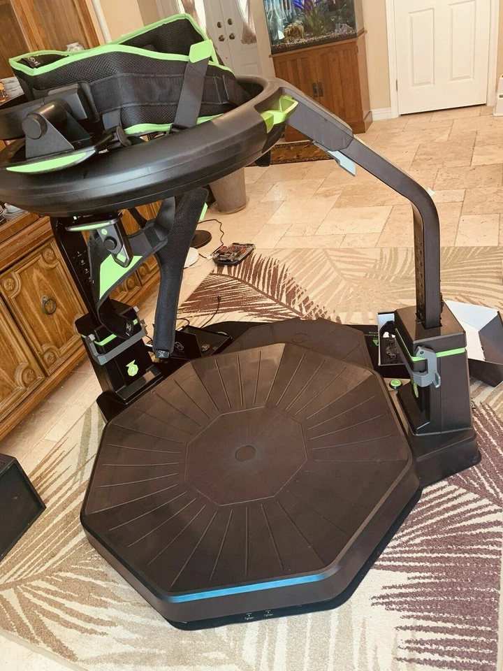 Plataforma de cinta de correr Virtuix Omni realidad virtual VR con brazo y anillo ajustables Foto 2 de 4