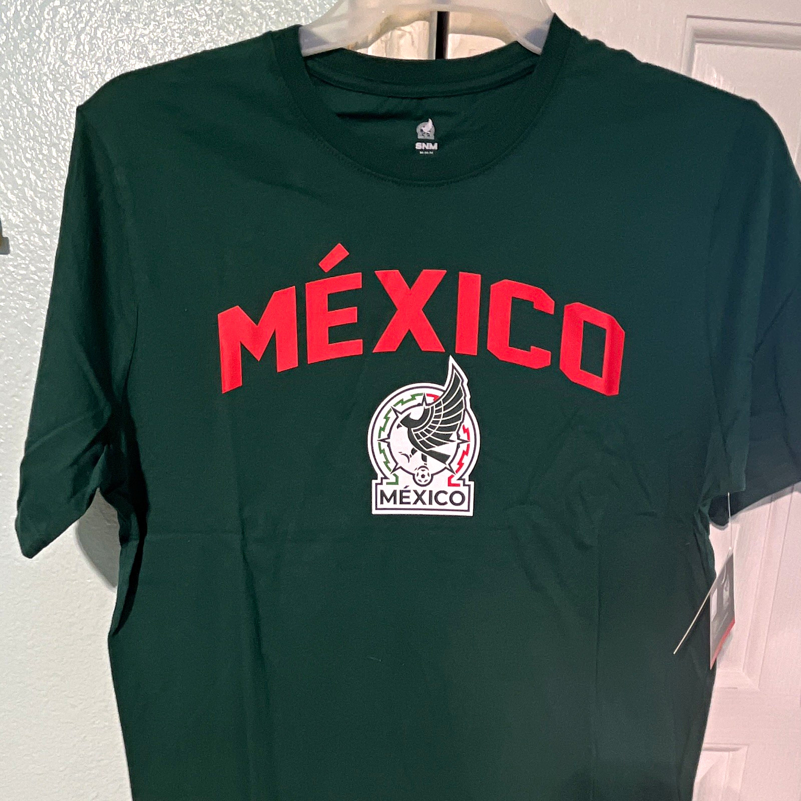 Mexico National Team Soccer Shirt Green/Red Size M “México” Graphic