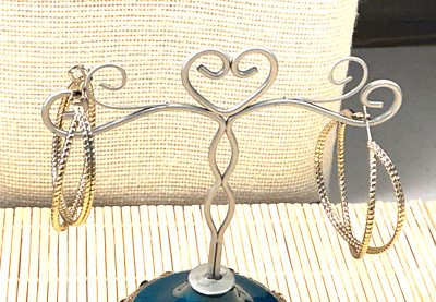 Fashion Earrings Textured Gold Tone Double Rail Locking Hoop Pierced Lot 95E