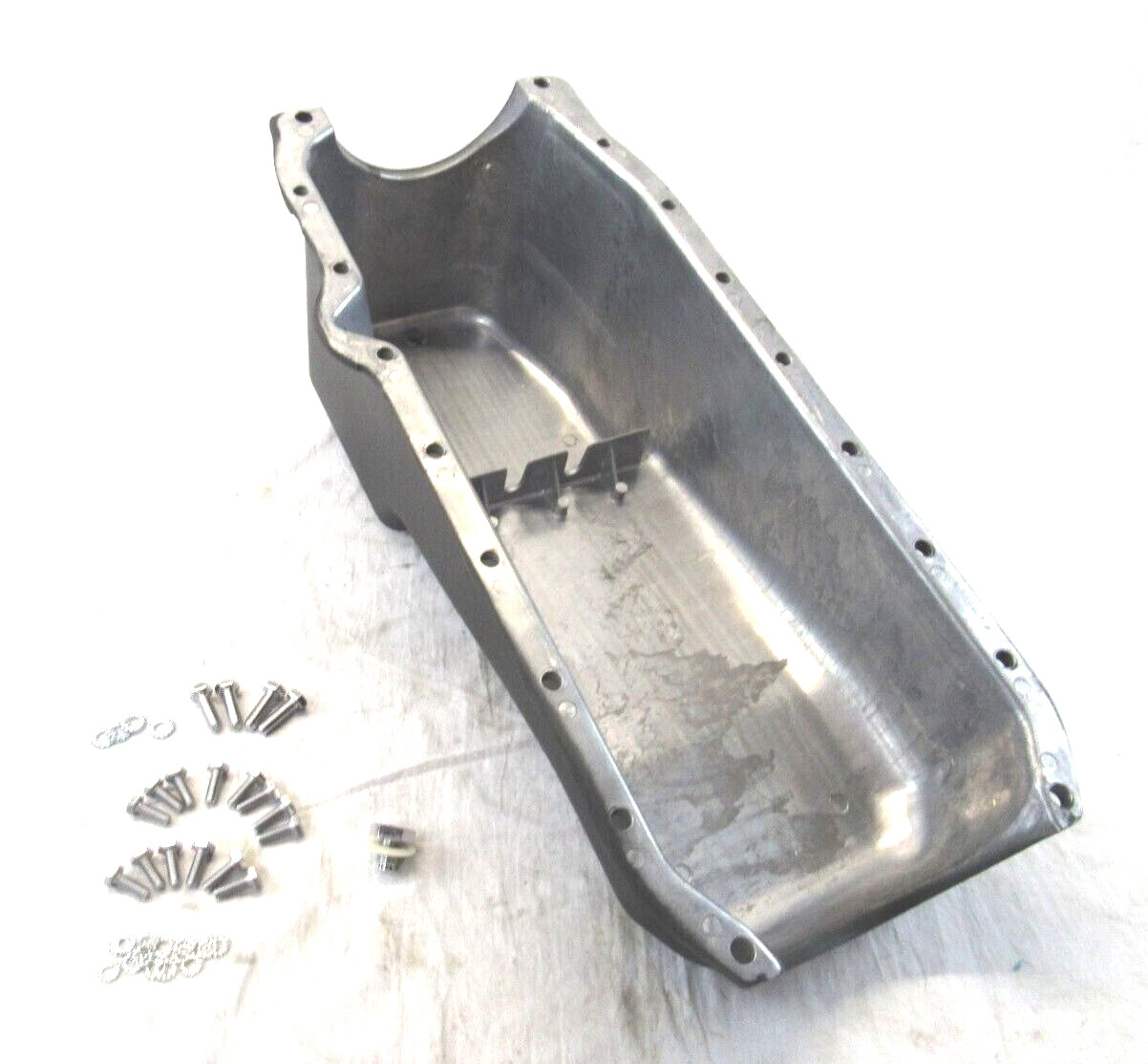 1986 - 2002 SBC Chevy 350 Aluminum Finned Oil Pan Pass Side 1PC RM Black