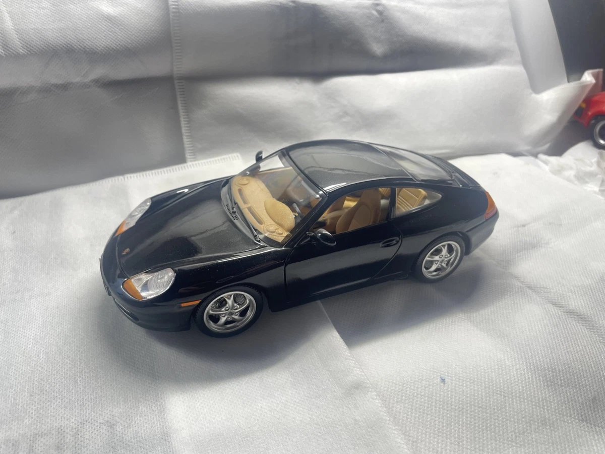 Burago ポルシェ911カレラ Amazon | ブラーゴ 1/24 ポルシェ 911 RSR Bburago 1/24 911 RSR