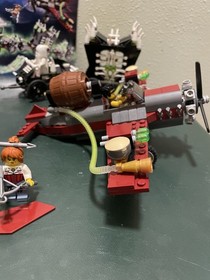 LEGO Monster Fighters: The Ghost Train (9467) 99.9% Complete With Instructions