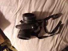 Vintage Willson Dual Canister Gas Mask R685  AR 700 Works Excellent New Filters