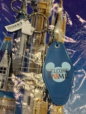 2025 Disney Parks Vacation Club DVC Hotel Room Style Welcome Home Keychain New