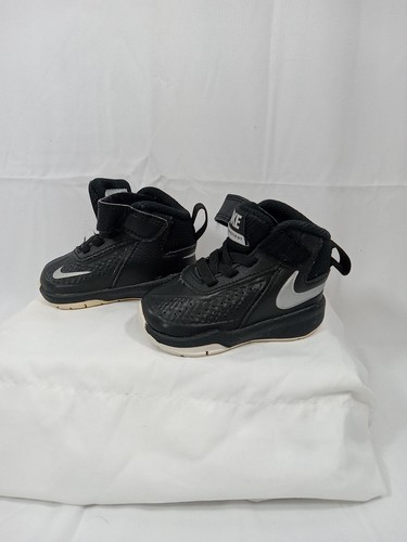 Nike Size 2C-us 748002 001 - Picture 9 of 9