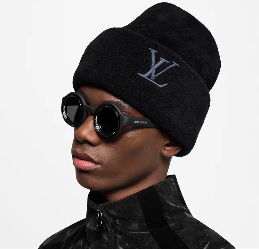 Authentic Louis Vuitton Navy Knit Beanie Logo Hat Mens Wool Cap w