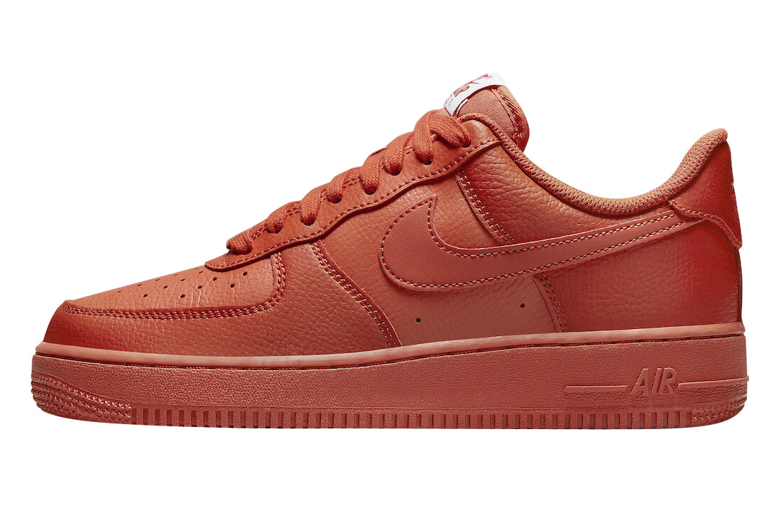Женские кроссовки Nike Air Force 1 07 Low Triple Mantra Оранжевый DZ4442-800 sz 5.5
