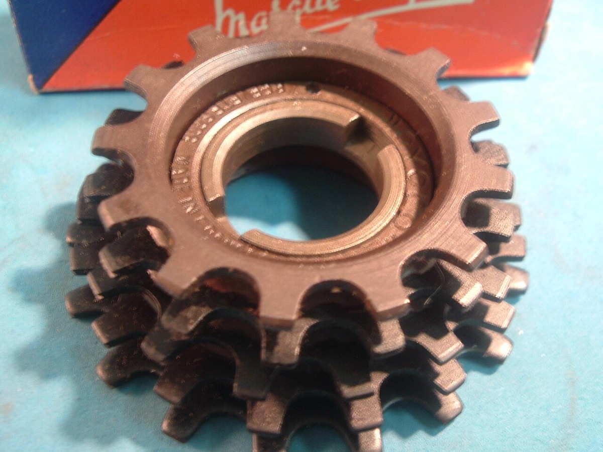 Cyclo 5-Spd 13T-17T NEW / NOS Road Freewheel Vintage-French Thread