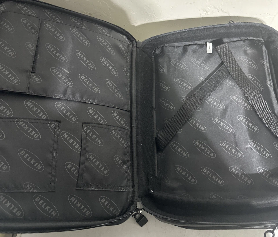 Bolso de hombro Belkin bloqueable con lados rígidos para computadora portátil mensajero negro Foto 2 de 3