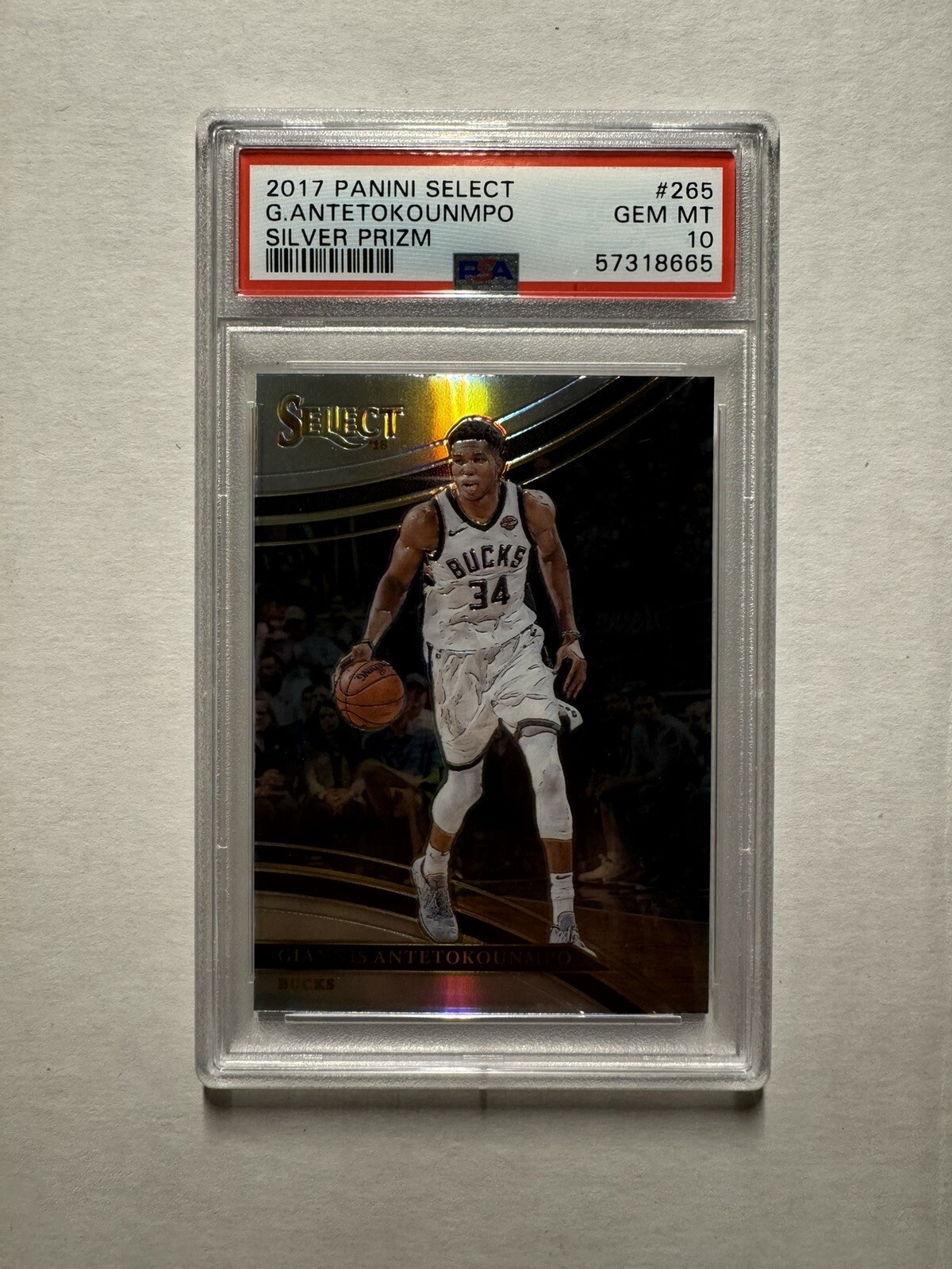Giannis Antetokounmpo 2017-18 Panini Select #265 Courtside Silver Prizm PSA 10