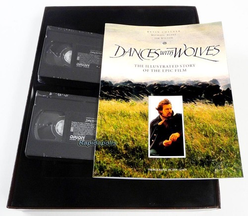 Limited Collector’s Edition DANCES WITH WOLVES Kevin Costner - Book, Pics, 2 VHS - Picture 2 of 9