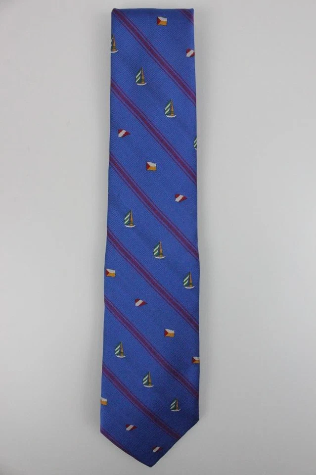 Corbata de seda J CREW. Azul con veleros y banderas. Foto 2 de 4