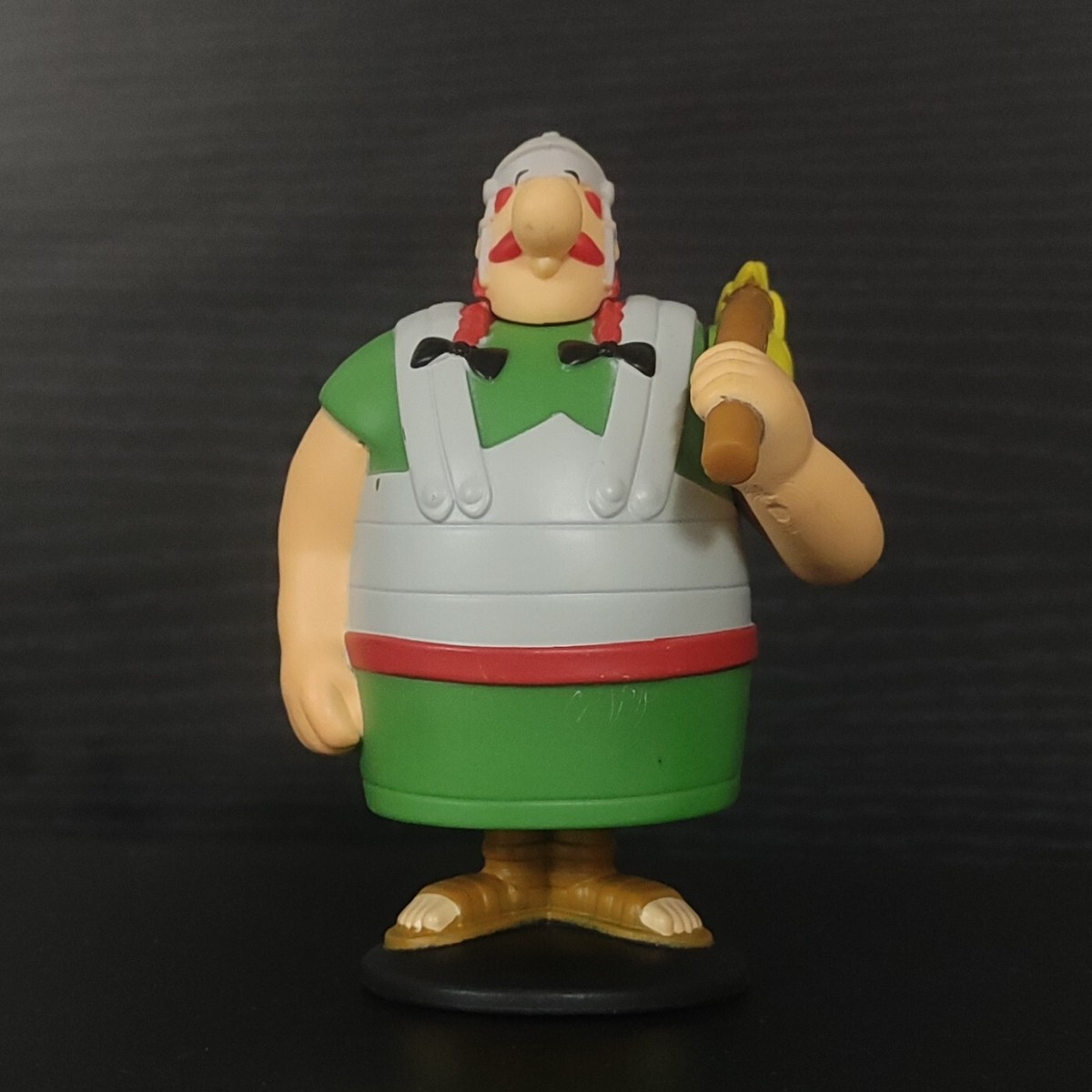 Figurine McDonald's Astérix Et Obélix - Obélix Légionnaire (2019) - Occasion Très Bon État