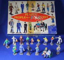 Plasticville - PF-4 Plastic People w/Color Kit - COMPLETE - Excellent++ Citizens