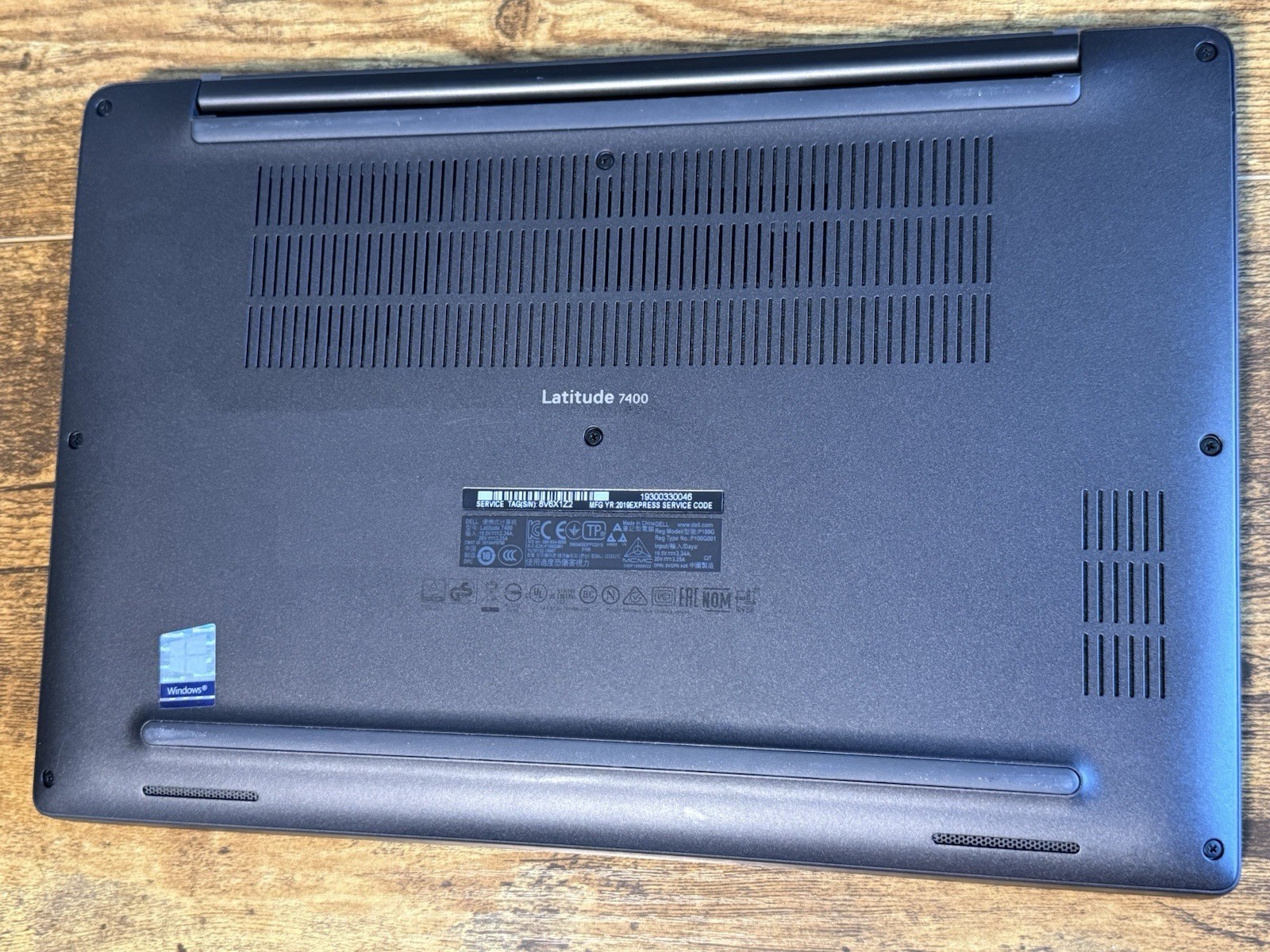 Dell Latitude 7400, 14-Inch Laptop, with Intel Core i5 8th Gen., na NVMe (Non-Volatile Memory Express), Windows 11 Pro
