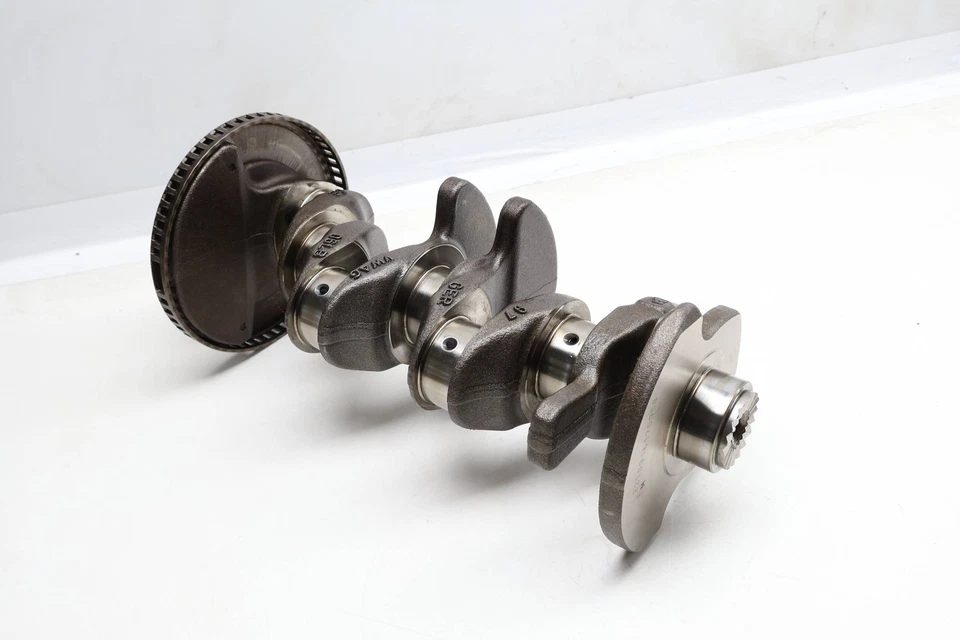 2017-2019 年大众高尔夫 ALLTRACK 1.8L 升 - 曲轴 06K105101F — 第 3/4 张图片