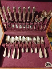 Silverware Set