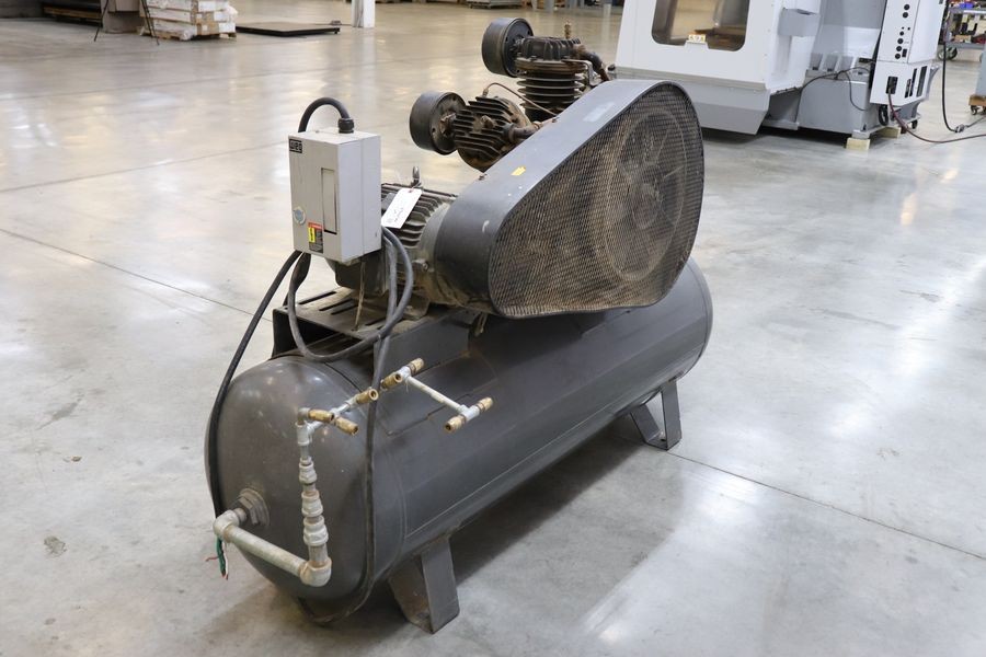 Schulz CSW 40 MAX 10 HP 120 Gallon Horizontal Piston Air Compressor