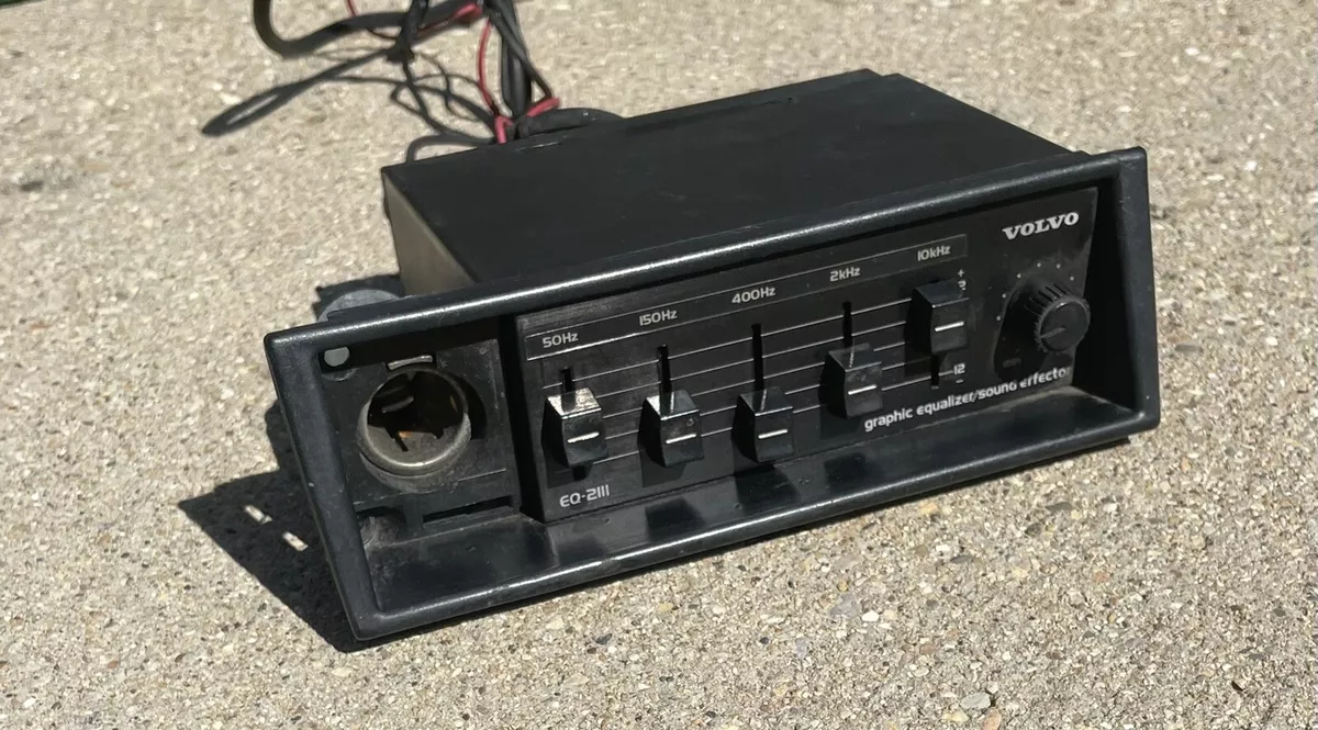 Vintage Volvo graphic equalizer sound effector EQ-2111 Vintage Volvo graphic equalizer sound effector EQ-2111