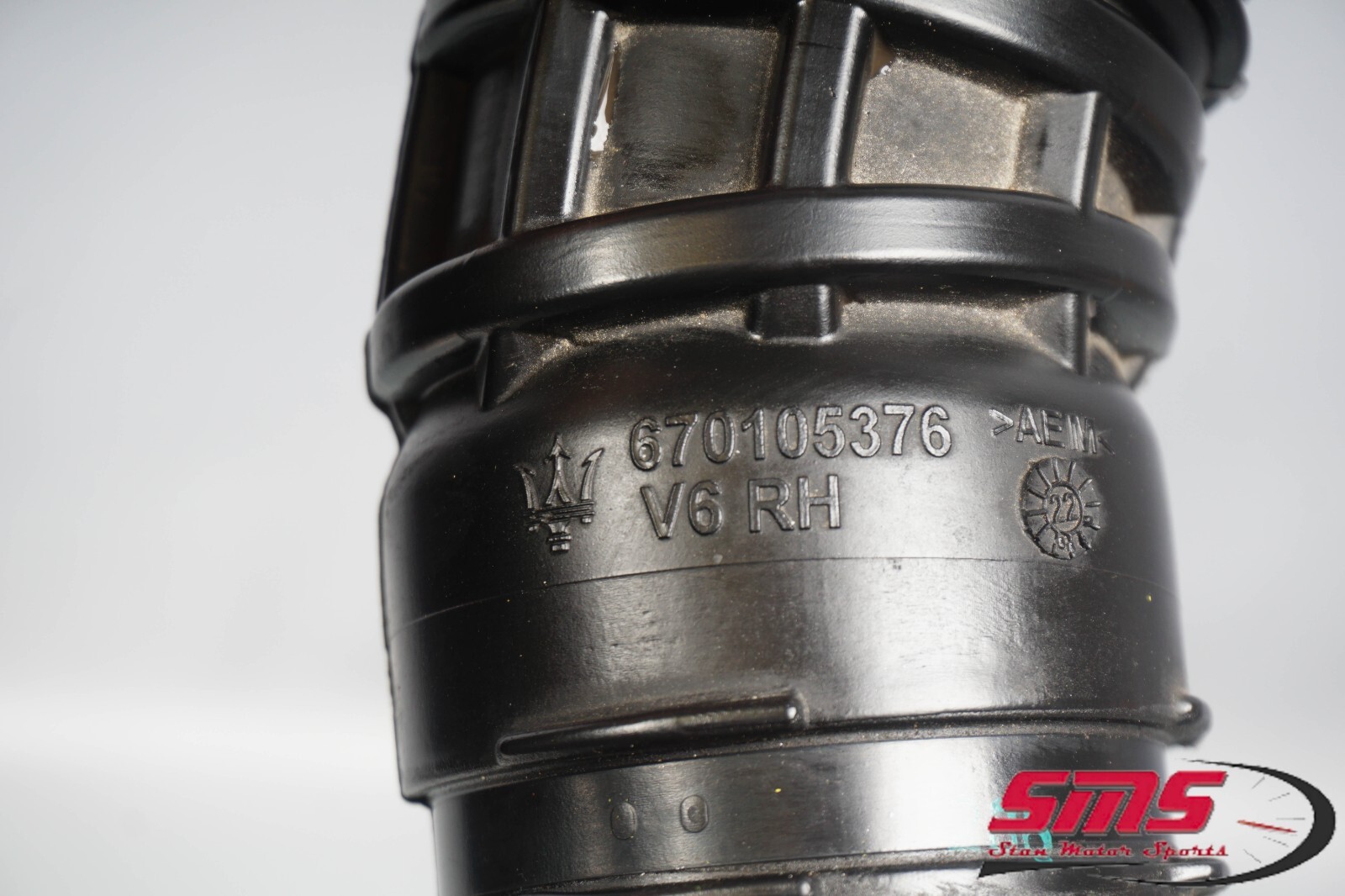 19-23 Maserati Levante M161 3.0L Right Lower Intake Pipe Hose Sleeve Tube RH OEM