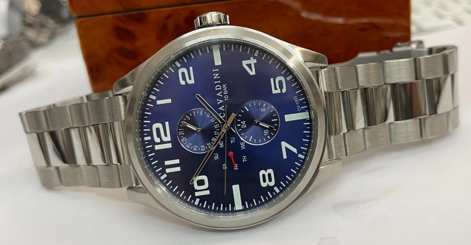 Cavadini 50mm Herrenuhr Fliegeruhr Kalender Edelstahl marineblau CV-1003 - Bild 3 von 4