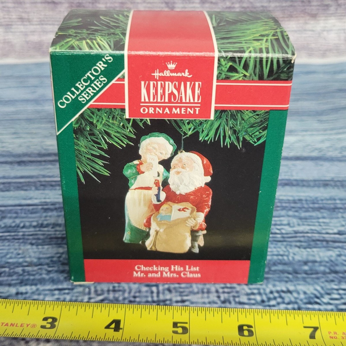 Vtg 1991 Hallmark (Checking his list Mr & Mrs Claus) keepsake