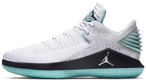 Jordan 32 PE Low Guo Ailun