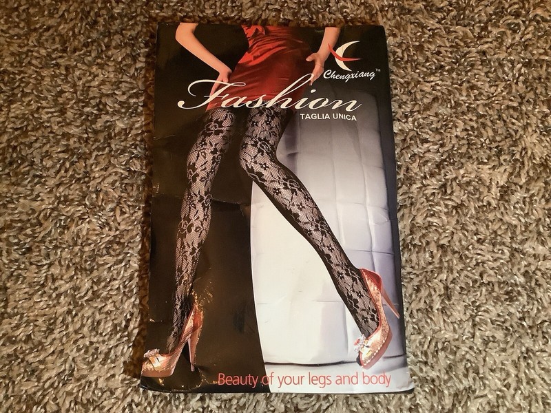 Chengxiang fashion flower fishnet pantyhose, black, One Size