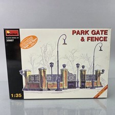 MiniArt 35007 1:35 PARK GATE & FENCE Plastic ...