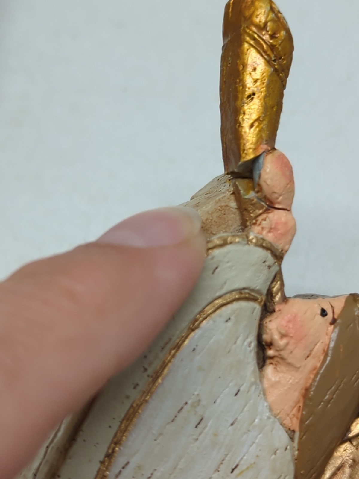 10 Piece Christmas Nativity Set Wood Look Resin With Magnets Includes Star 7" T